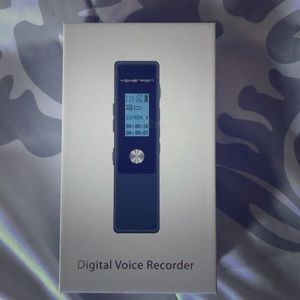 Digital voice recorder